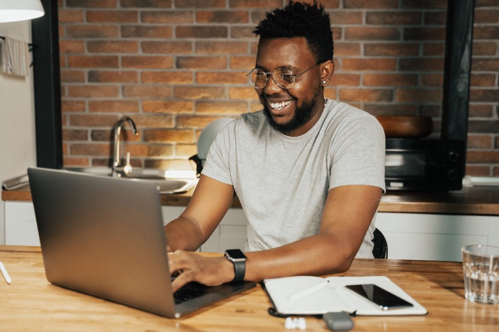 Picture showing habits of highly productive people