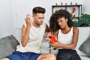 Signs of a cheating girlfriend